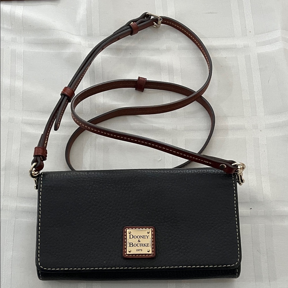 Dooney & Bourke Black Pebble Leather Crossbody Wallet